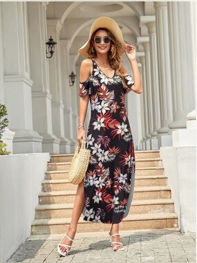 ⁠NWT HUSKARY Tropical Black Floral Cold Shoulder Maxi Dress - Size XL⁠